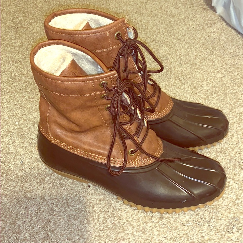 Sporto duck boots